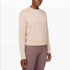 Lululemon Warm Down Crew, Size 8